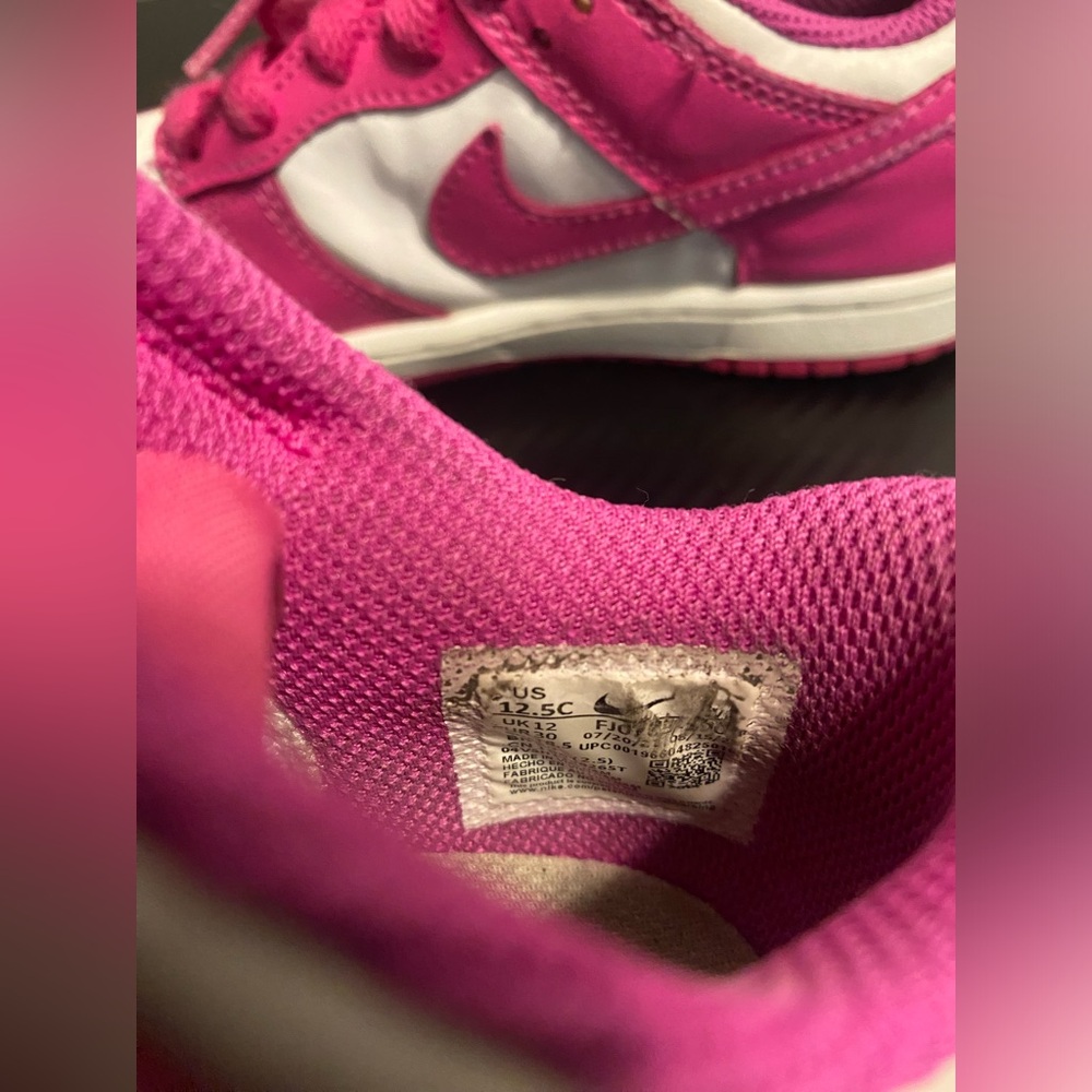 Item 74 Nike Kids Pink and White Low-Top Sneakers - Picture 8 of 9